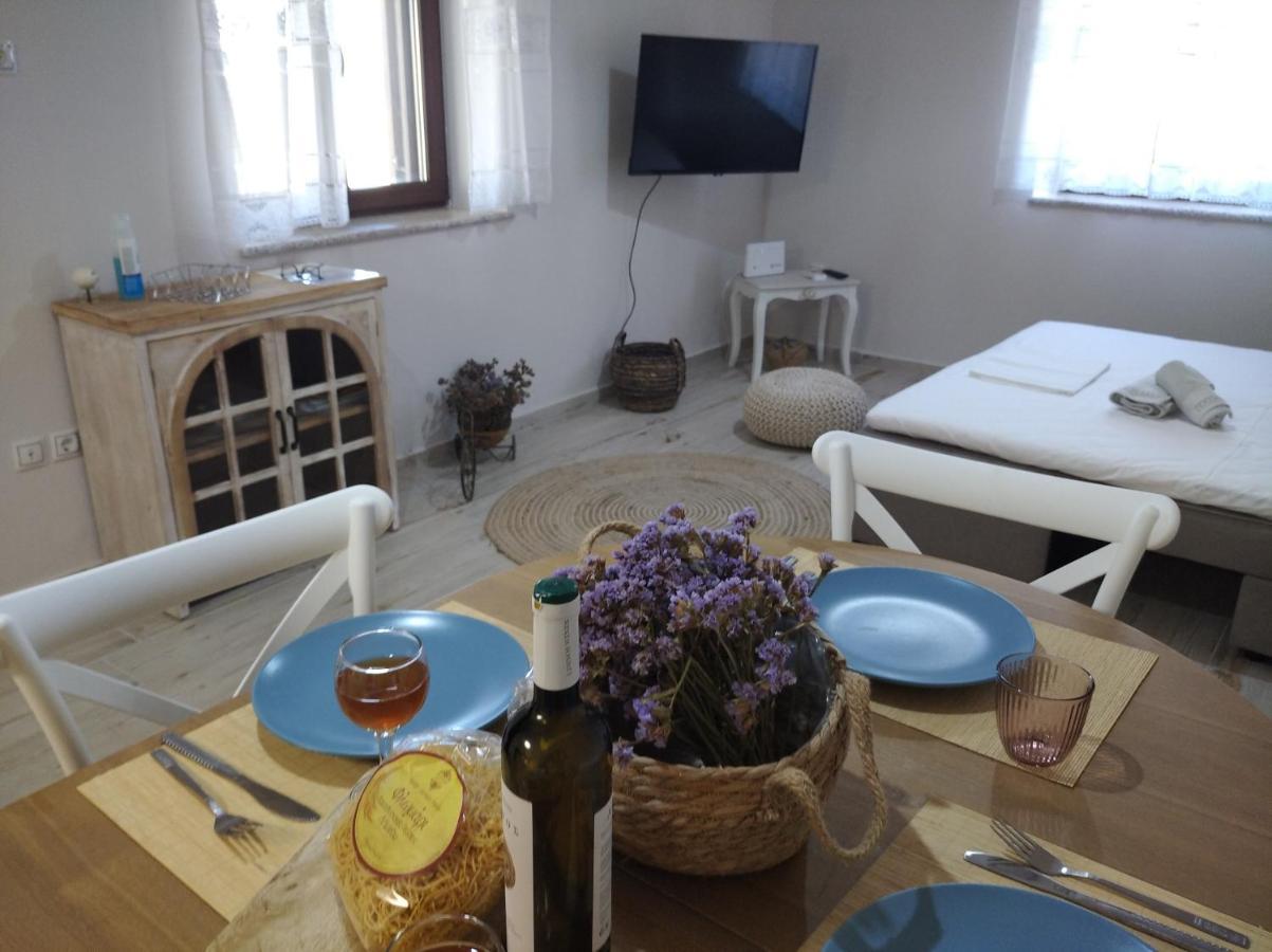 Paliokaliva Home Roussopoulio Kültér fotó