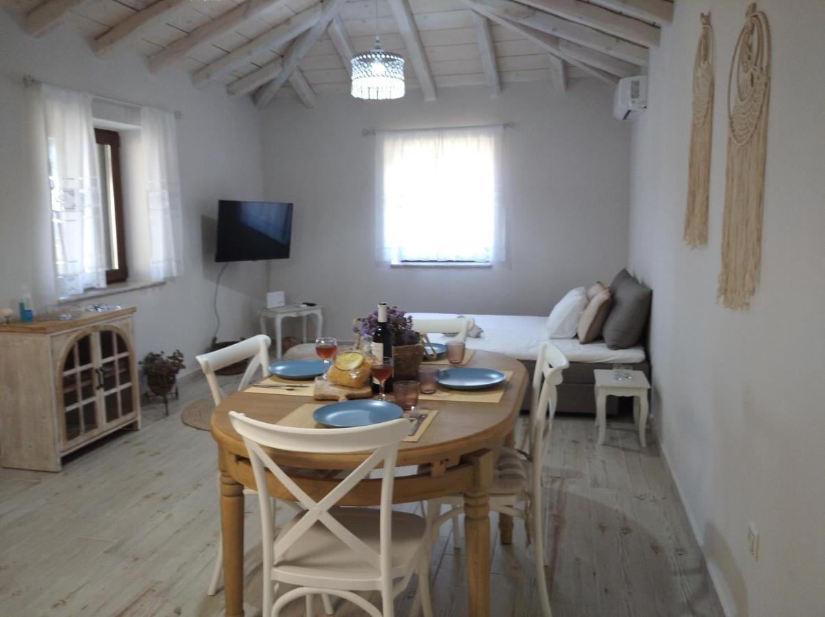 Paliokaliva Home Roussopoulio Kültér fotó